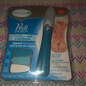 Electronic nail care system